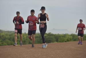 BIB: 222, 0147
                            <button type="button" onclick="openModal(5132763)" class="btn btn-primary btn-sm float-right btn-popup" data-toggle="modal" data-target=".modal-high-quality">
                        <i class="fas fa-shopping-cart"></i> Add to Cart
                    </button>
                                            <button type="button" onclick="isThisMe(5132763, true)" class="btn btn-success btn-sm float-right btn-popup btn-isme hidden" data-toggle="tooltip" data-placement="bottom" title="นี่คือรูปของคุณใช่ไหม คลิกที่นี่เพื่อเอาเข้าอัลบั้ม">
                        <i class="fas fa-plus"></i> Add to album
                    </button>
                    <button type="button" onclick="isThisMe(5132763, false)" class="btn btn-warning btn-sm float-right btn-popup btn-isnotme hidden">
                        <i class="fas fa-ban"></i> Remove from album
                    </button>